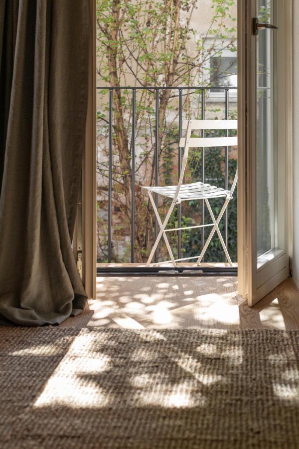 April1550 Boutique Hotel リュブリャナ エクステリア 写真