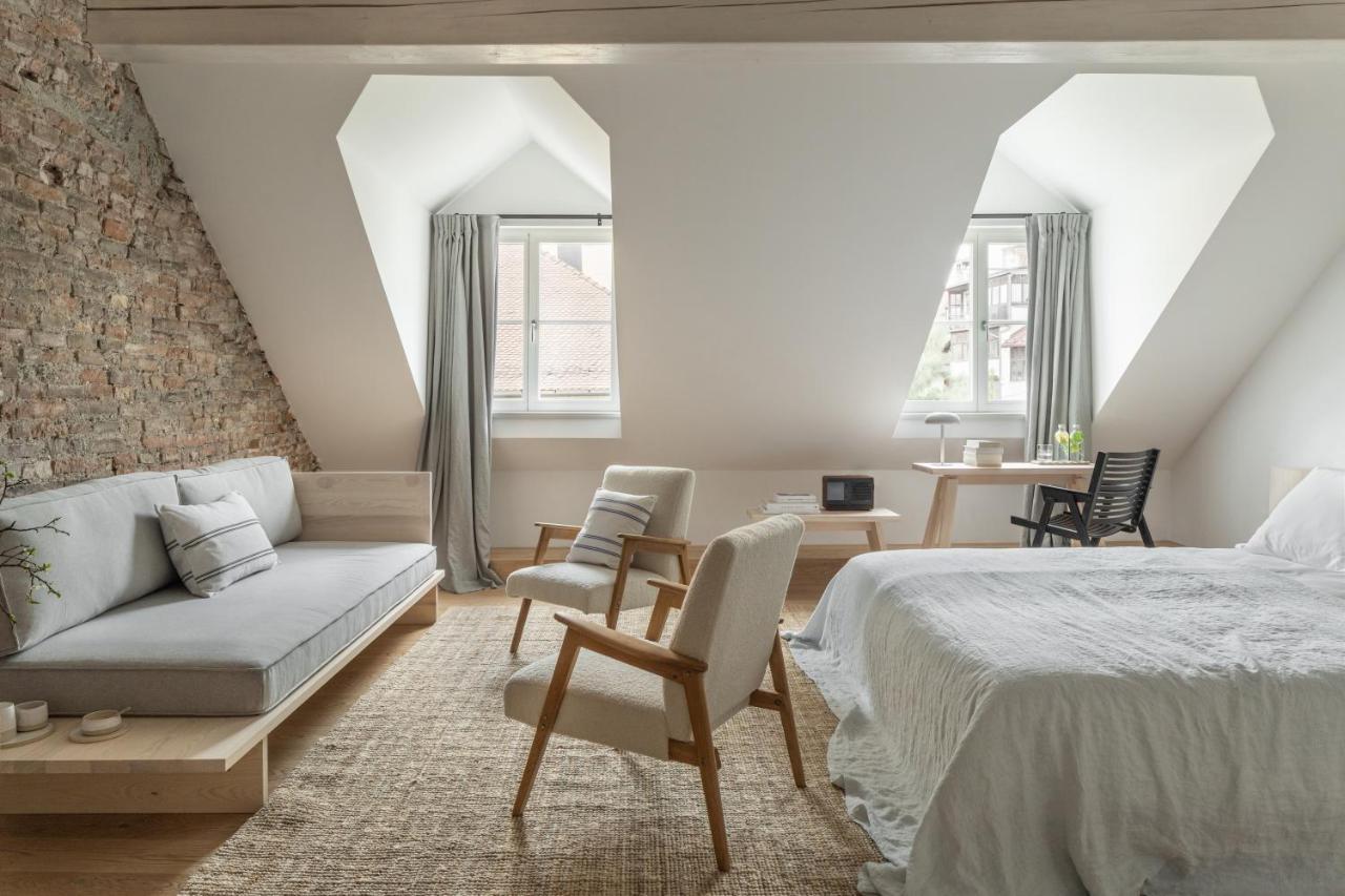 April1550 Boutique Hotel リュブリャナ エクステリア 写真