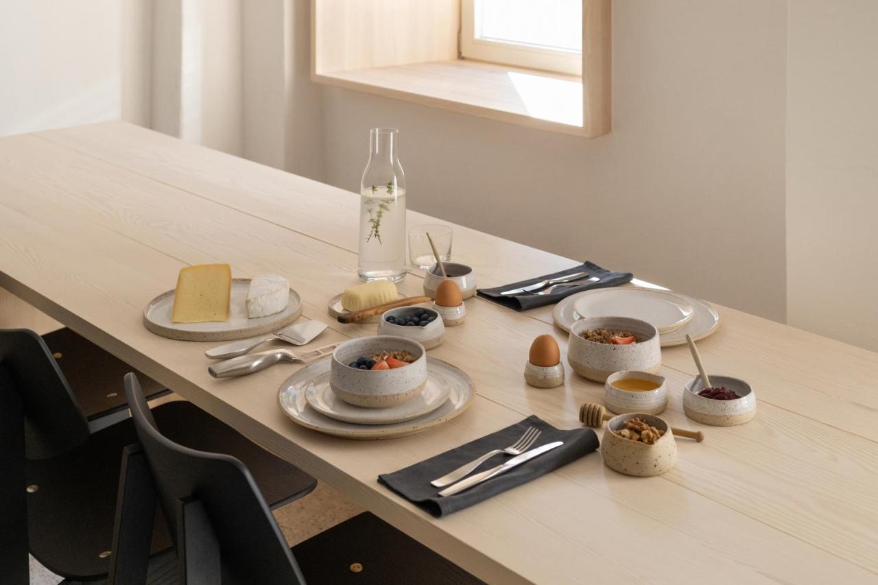 April1550 Boutique Hotel リュブリャナ エクステリア 写真
